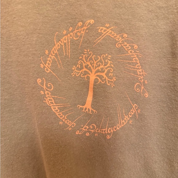 The Lord of the Rings Middle Earth Dip-Dye Hype Jersey - BoxLunch Exclusive - Picture 4 of 7